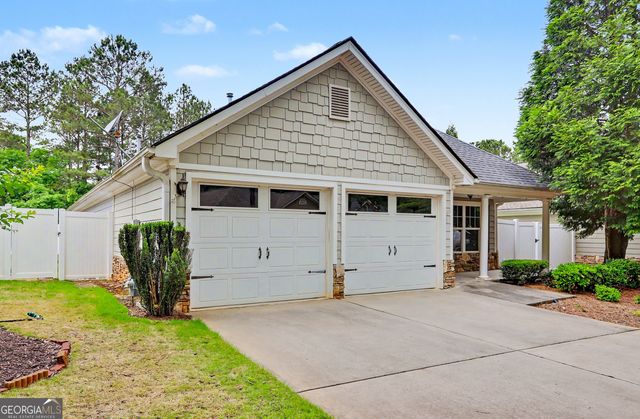 156 Cottage Club Drive, Locust Grove, GA 30248