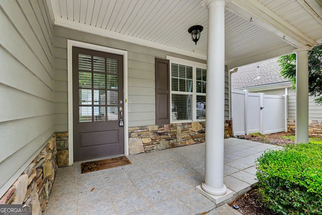 156 Cottage Club Drive, Locust Grove, GA 30248