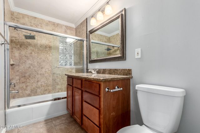 4637 E GRANADA Road, Phoenix, AZ 85008