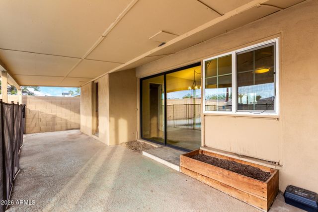 4637 E GRANADA Road, Phoenix, AZ 85008