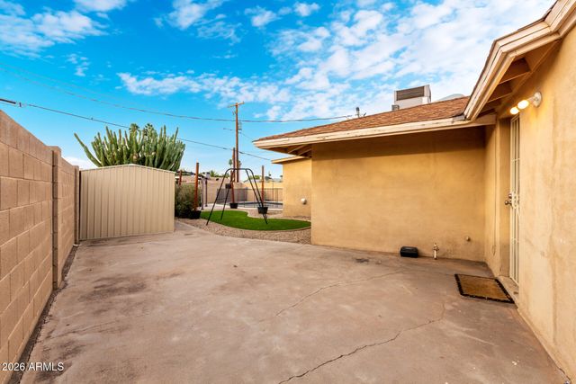 4637 E GRANADA Road, Phoenix, AZ 85008