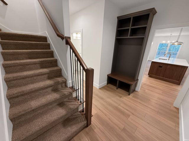 2936 Palomar Drive, Evansville, IN 47711