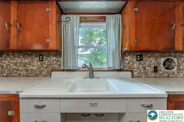 4618 Long Run Road, Franklin Twp, PA 18235