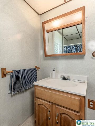4618 Long Run Road, Franklin Twp, PA 18235