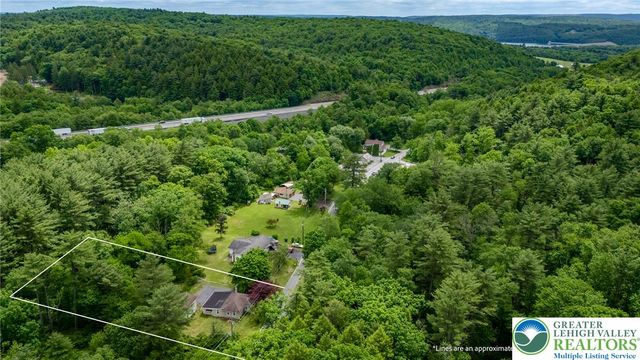 4618 Long Run Road, Franklin Twp, PA 18235