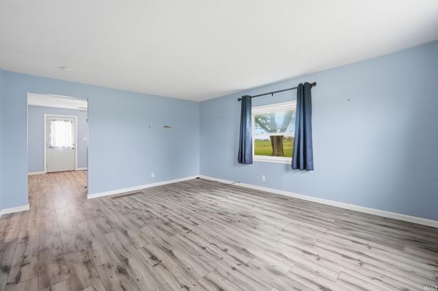 14512 Dawkins Road, New Haven, IN 46774