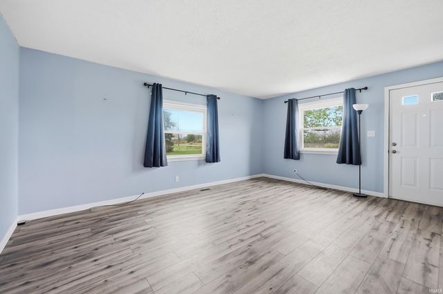 14512 Dawkins Road, New Haven, IN 46774