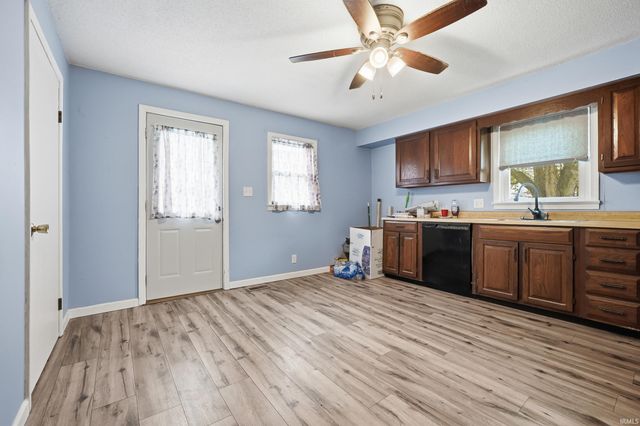 14512 Dawkins Road, New Haven, IN 46774