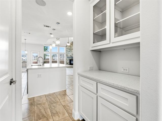 913 Peabody Drive, Mckinney, TX 75071