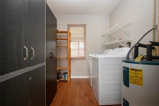 1828 FOXHUNT DRIVE A, Sun City Center, FL 33573