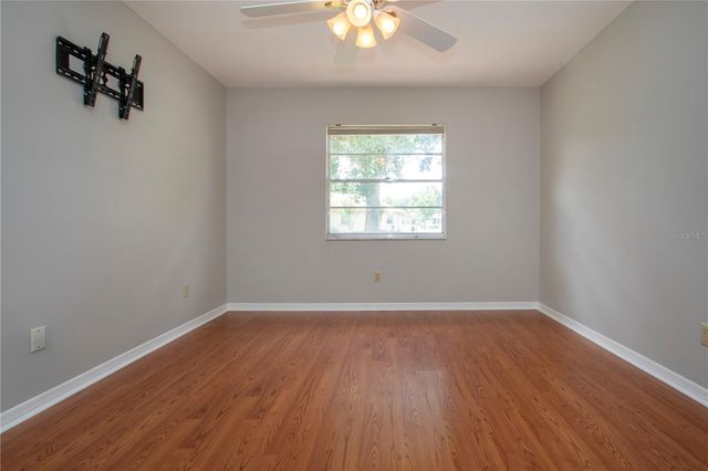 1828 FOXHUNT DRIVE A, Sun City Center, FL 33573