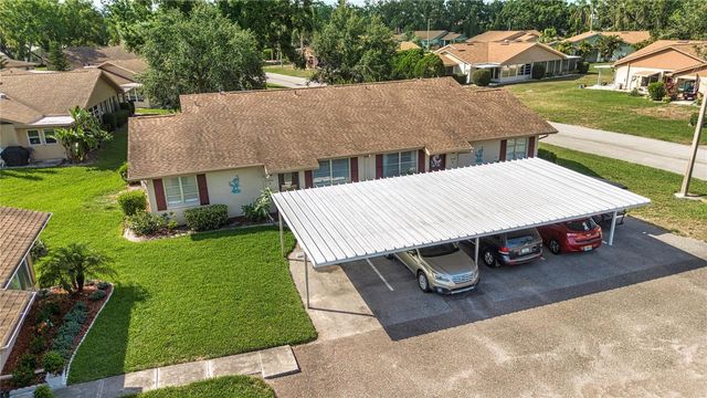1828 FOXHUNT DRIVE A, Sun City Center, FL 33573