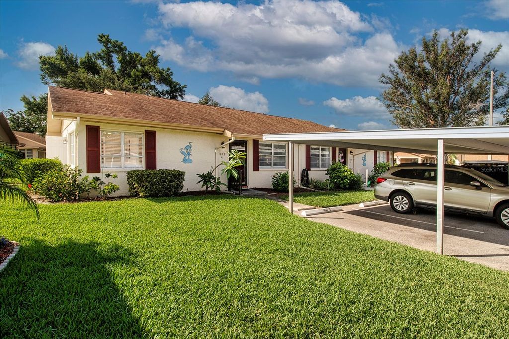 1828 FOXHUNT DRIVE A, Sun City Center, FL 33573