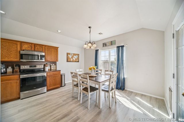 14310 E 112th Street North, Owasso, OK 74055