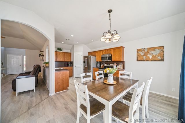 14310 E 112th Street North, Owasso, OK 74055