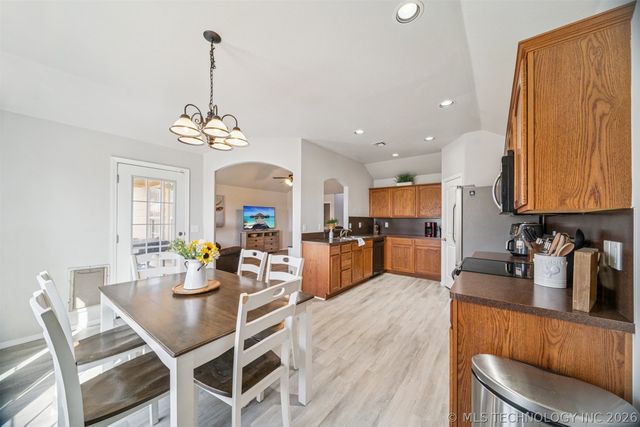 14310 E 112th Street North, Owasso, OK 74055