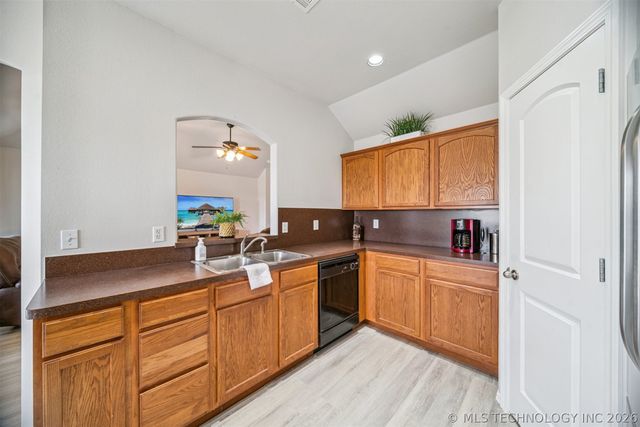 14310 E 112th Street North, Owasso, OK 74055