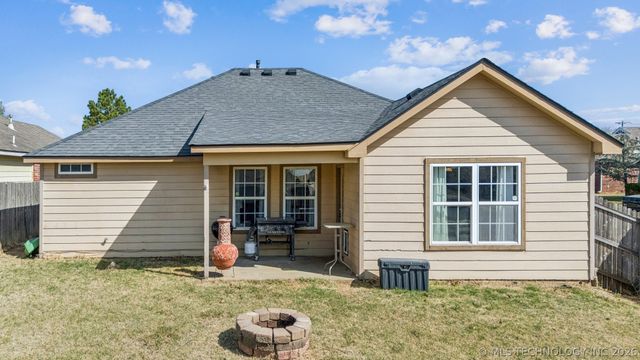 14310 E 112th Street North, Owasso, OK 74055