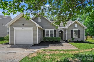 2617 Forest Grove Court, Charlotte, NC 28269