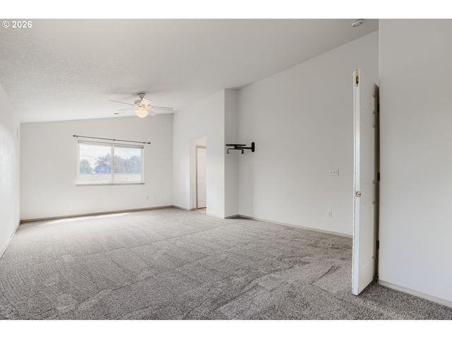17007 Se 3RD St, Vancouver, WA 98684