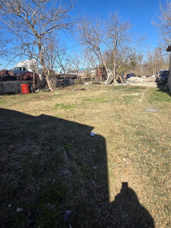 5010 Miller LN, Buda, TX 78610