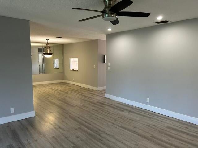 153 Lake Anne Drive, West Palm Beach, FL 33411