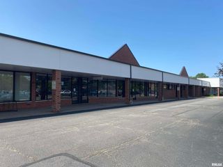 3624 AVENUE OF THE CITIES Avenue, Moline, IL 61265