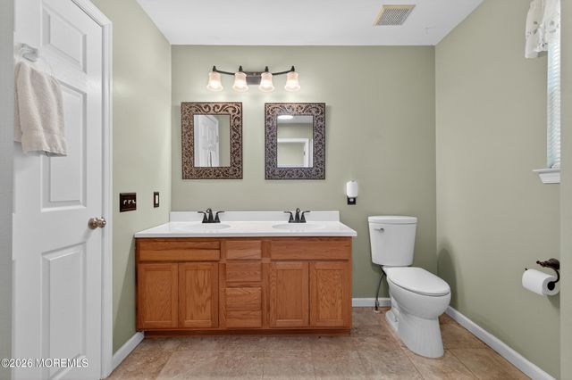23 Buckley Lane, Bayville, NJ 08721