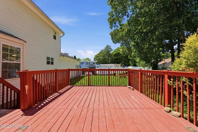 23 Buckley Lane, Bayville, NJ 08721