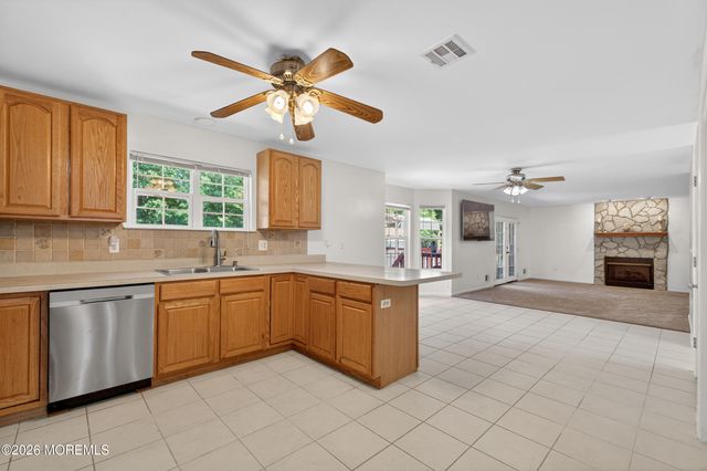 23 Buckley Lane, Bayville, NJ 08721