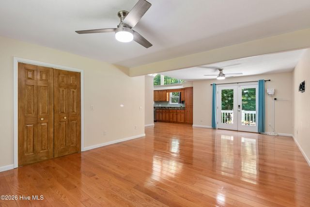 11 Turkey Trail, Warne, NC 28909