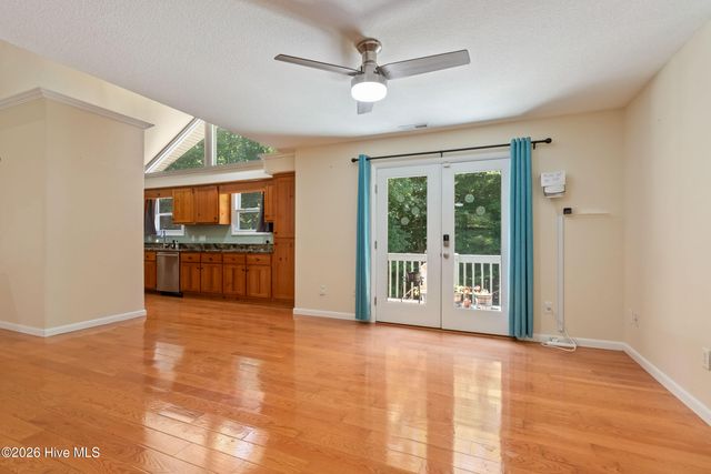 11 Turkey Trail, Warne, NC 28909