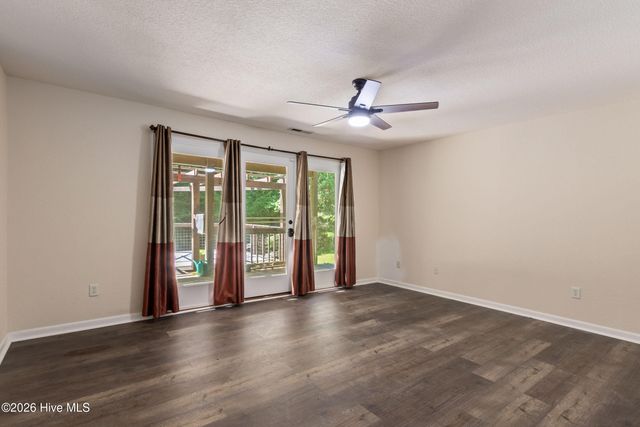 11 Turkey Trail, Warne, NC 28909