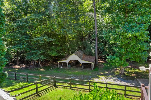 11 Turkey Trail, Warne, NC 28909