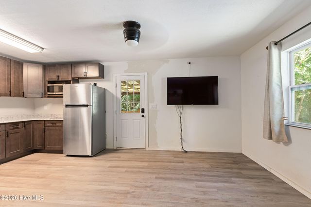 11 Turkey Trail, Warne, NC 28909