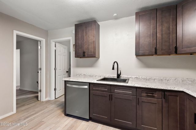 11 Turkey Trail, Warne, NC 28909
