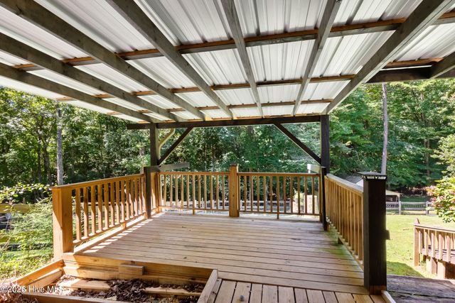 11 Turkey Trail, Warne, NC 28909