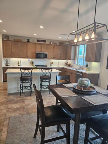 74388 Xavier Court, Palm Desert, CA 92211