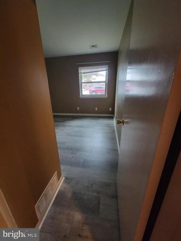 847 BRIAN DR, Enola, PA 17025