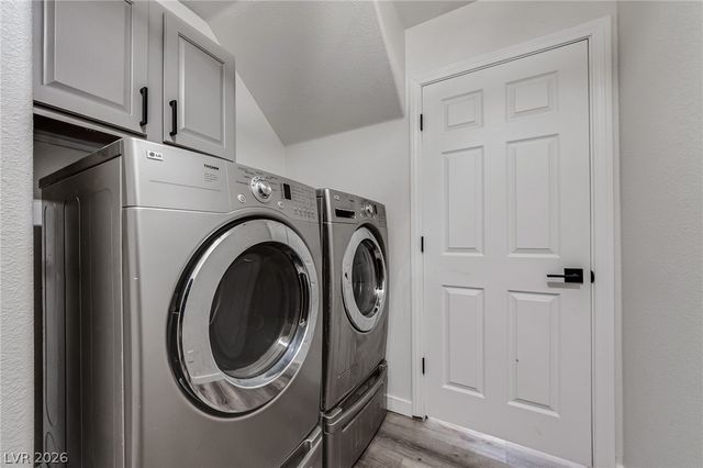 7946 Kentshire Drive, Las Vegas, NV 89117