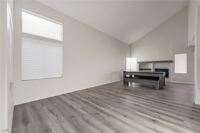 7946 Kentshire Drive, Las Vegas, NV 89117