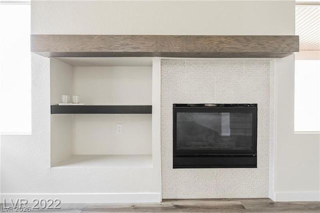 7946 Kentshire Drive, Las Vegas, NV 89117