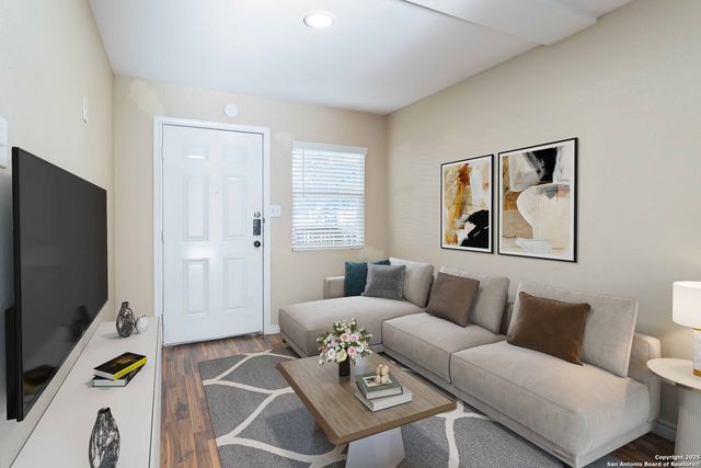 1033 Rivas, San Antonio, TX 78207