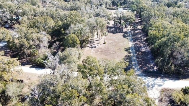 9235 N Kenwood Terrace, Crystal River, FL 34428