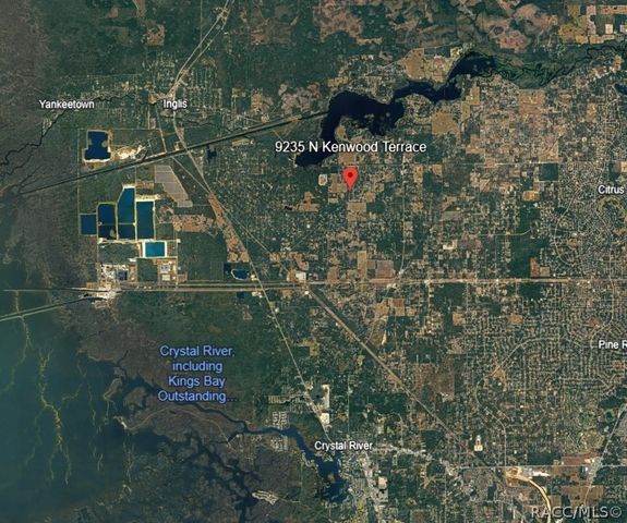 9235 N Kenwood Terrace, Crystal River, FL 34428