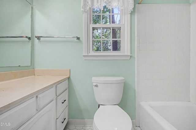 132 Kingston Drive, Chapel Hill, NC 27514