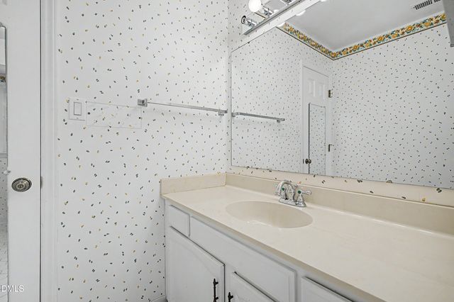 132 Kingston Drive, Chapel Hill, NC 27514