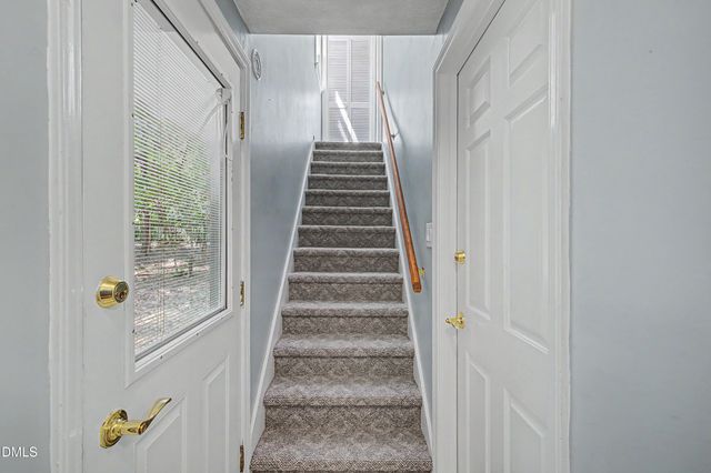 132 Kingston Drive, Chapel Hill, NC 27514