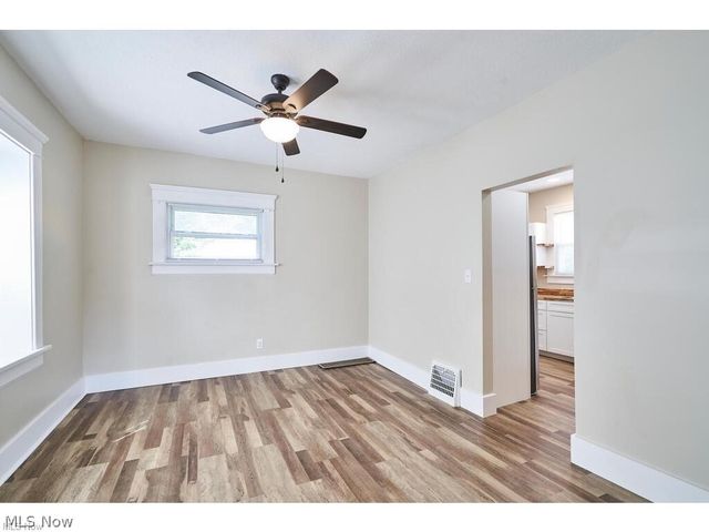 688 Dayton Street, Akron, OH 44310