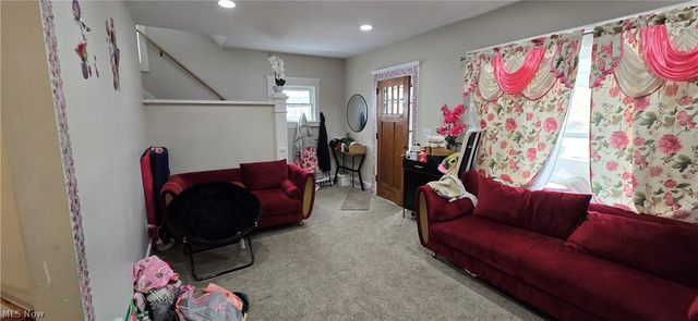 688 Dayton Street, Akron, OH 44310